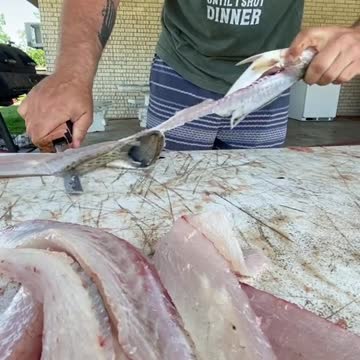 How to fillet 4 fish in under a minute!!!