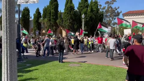 Earlier today, fight breaks out between Israeli supporters and Hamas