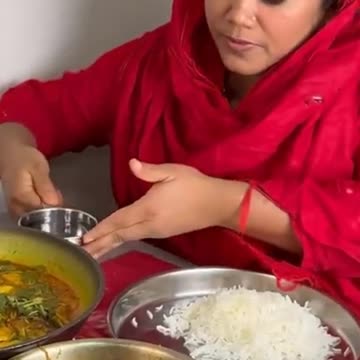 🌶 🌶 🌶 Woman Eating Rice Carry with green Chilli 🔥 🌶 🔥