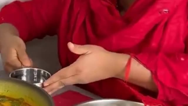 🌶 🌶 🌶 Woman Eating Rice Carry with green Chilli 🔥 🌶 🔥