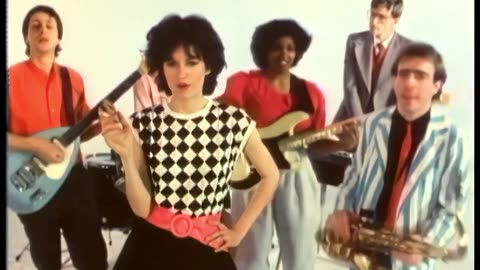I Know What Boys Like (1982) | The Waitresses