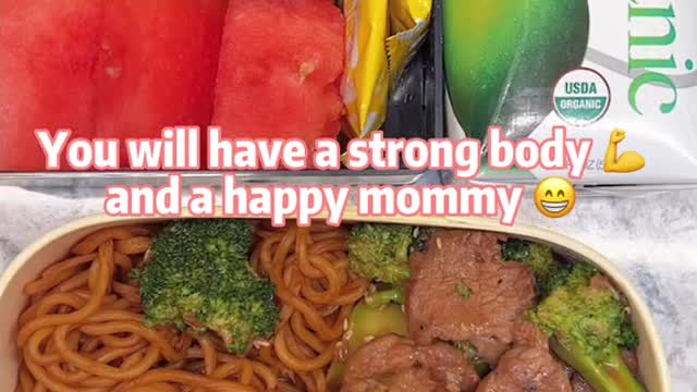 Beef & Broccoli back-to-school lunch bento