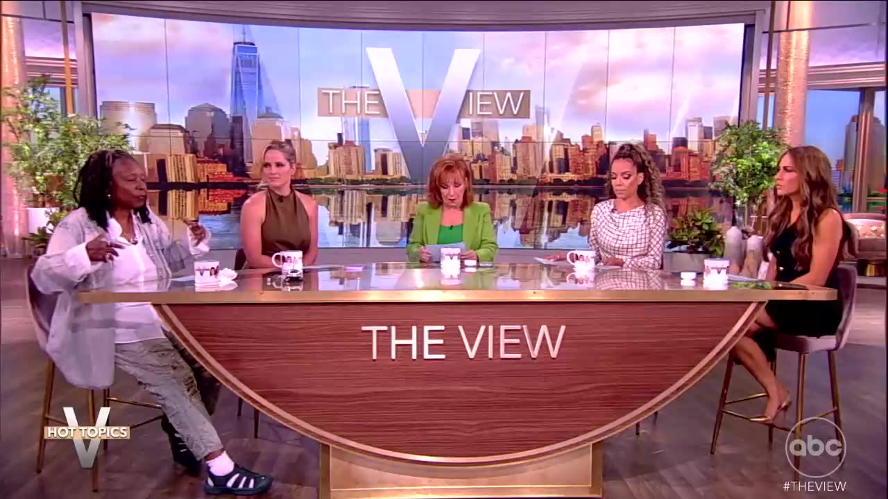 Ex-Trump aide: 'Being told you didn't earn it by average, mediocre white men won't work'