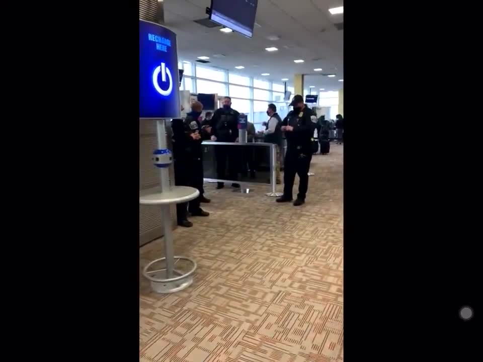 Kicked Off Plane for Supporting President Trump