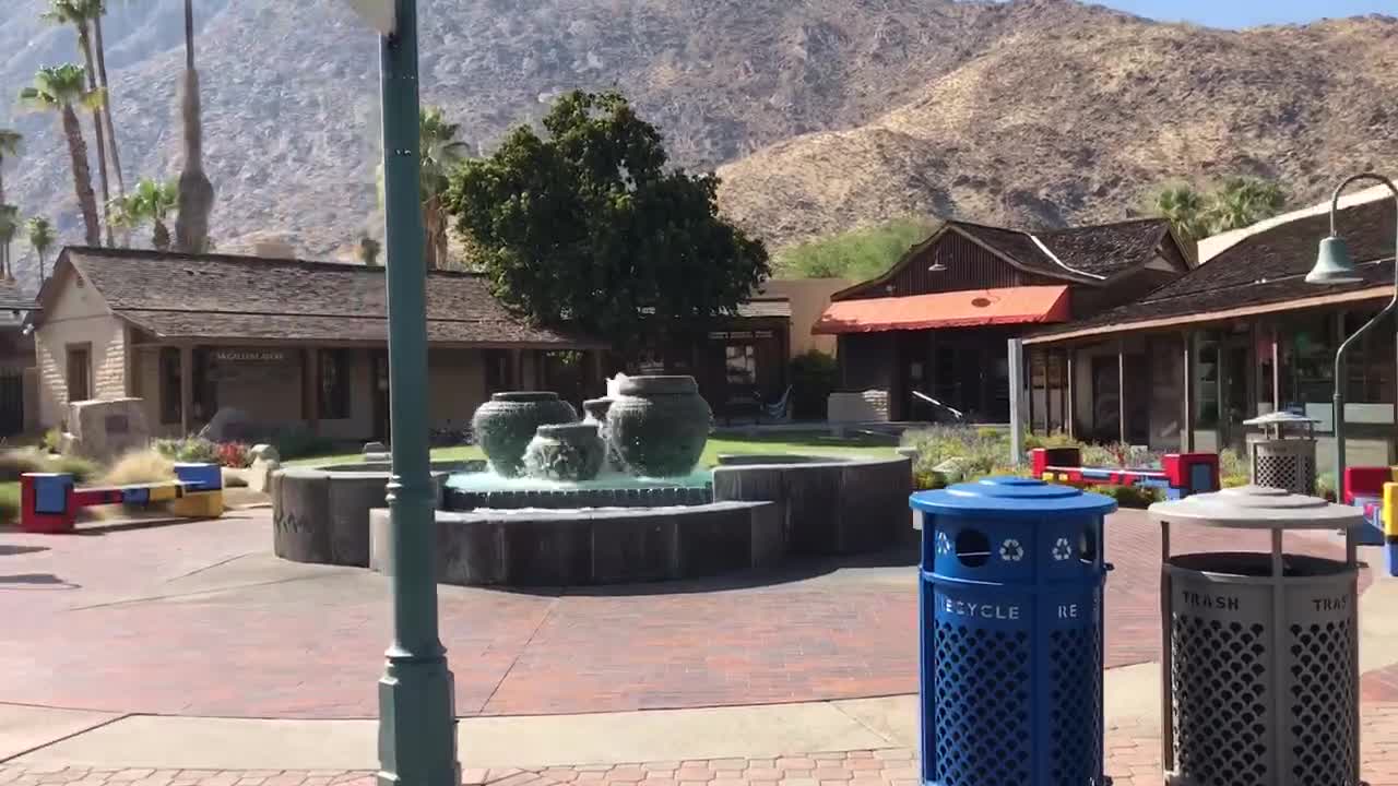 Downtown Palm Spring walking tour