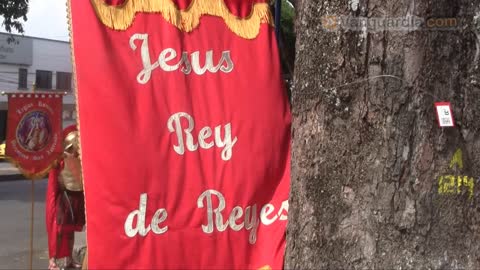 Batiendo palmas los bumangueses recibieron la Semana Santa