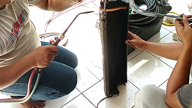 Relaxing Air Conditioner Service Video