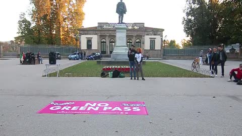 2021-10-16/14 - 13° evento, Caffè delle Mura, Lucca. Intervento di Merilina Dianda