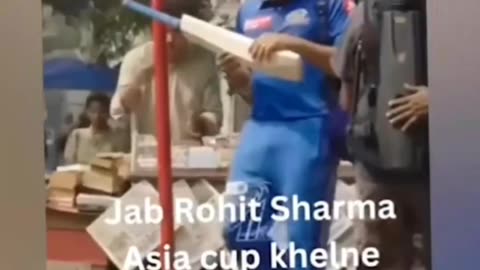 Rohit Sharma ka bat le ke bhag gaya