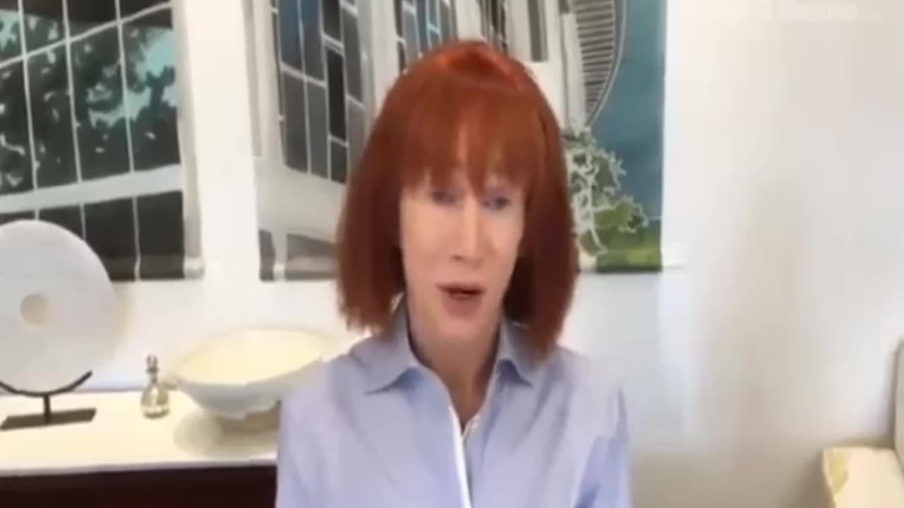 Kathy Griffin Trump Head Apology