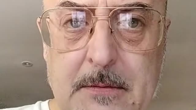 "La cal de la pared" 2 Temporada Capítulo 6 (Directo interrumpido y bloqueado en TikTok)