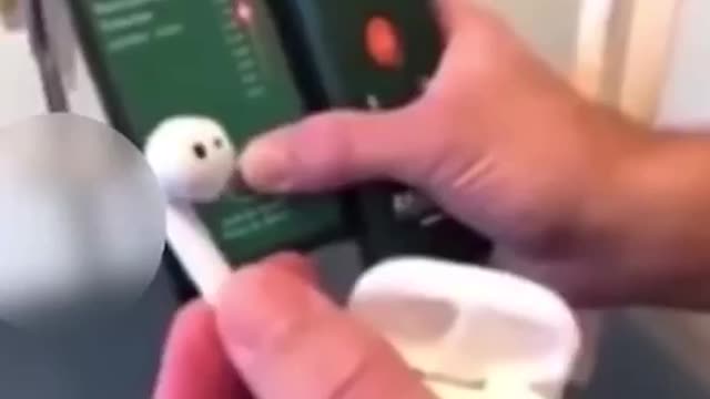 STOP WEARING DANGEROUS AIRPODS