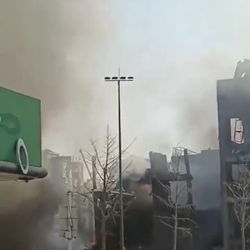 China | Urgente | Última hora | Se reporta enorme explosión en Yanjiao