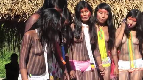 Yawalapiti are native tribe in the Amazon