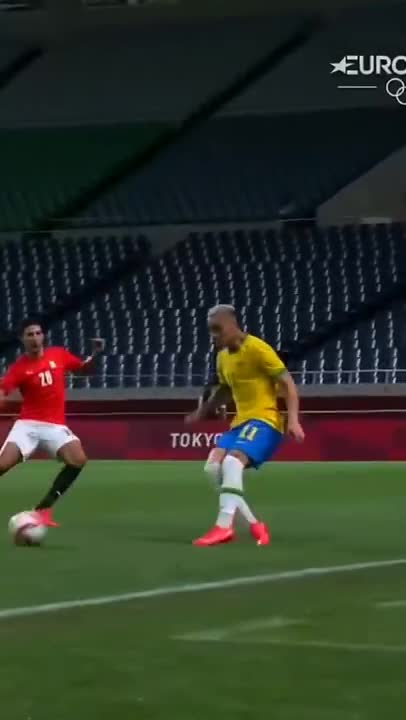 Awsome football skills!!!!