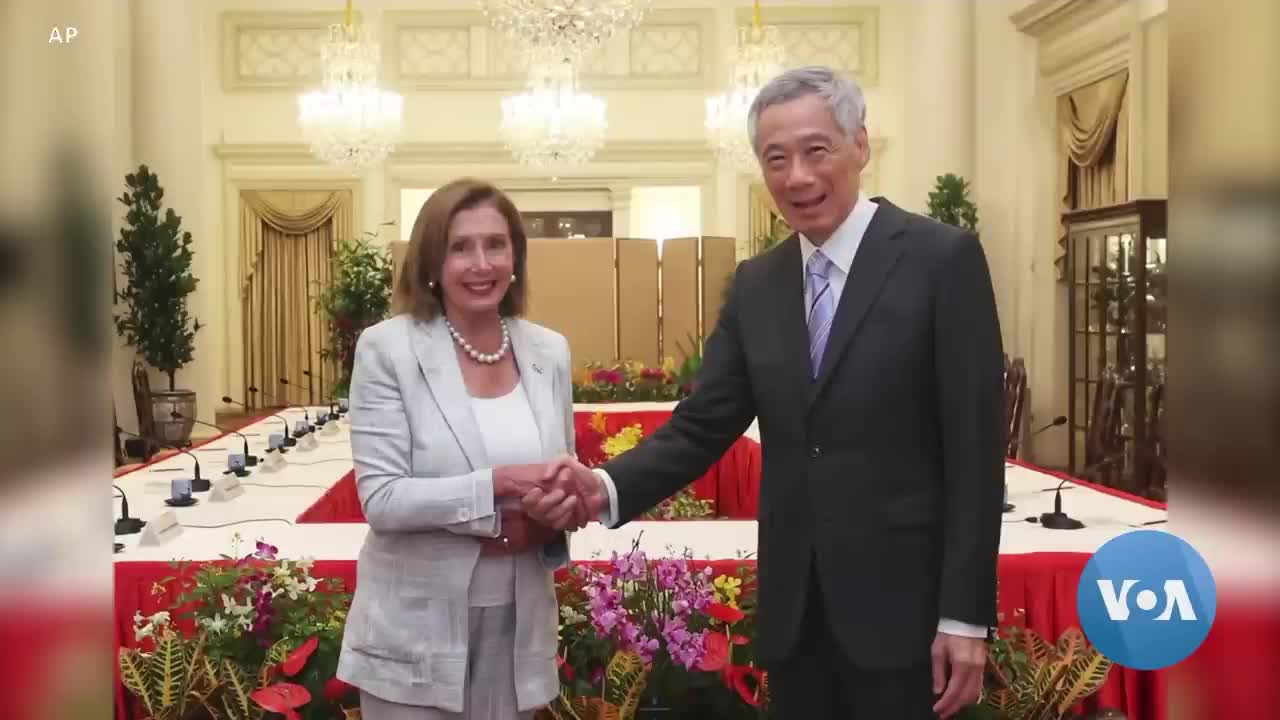 Pelosi Meets Taiwan Lawmakers in Taipei