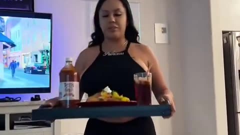 🥵 this is all a man needs.