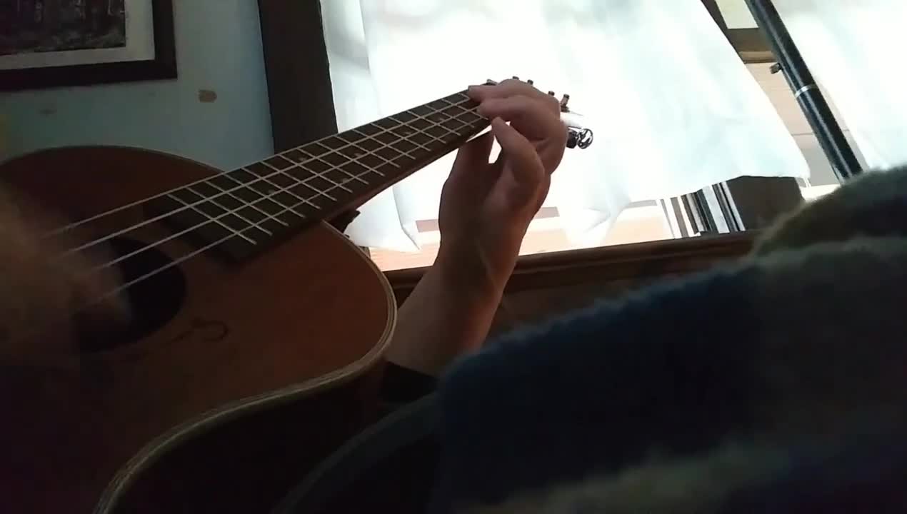 Getting Familiar With The Ukulele