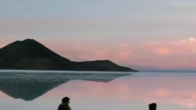 Can you ride a bike on the beach? Is this fake?
