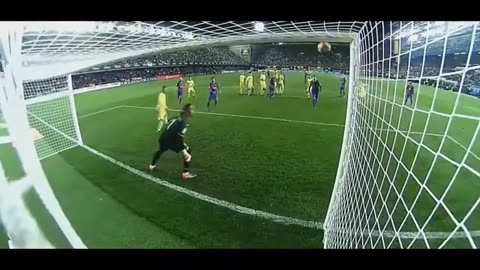 LIONEL MESSI TOP 10 GOALS