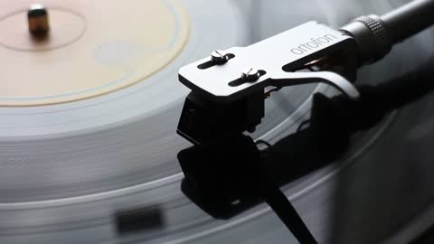 Dire Straits - It Never Rains (1982 HQ Vinyl Rip) - Technics 1200G Audio Technica ART9