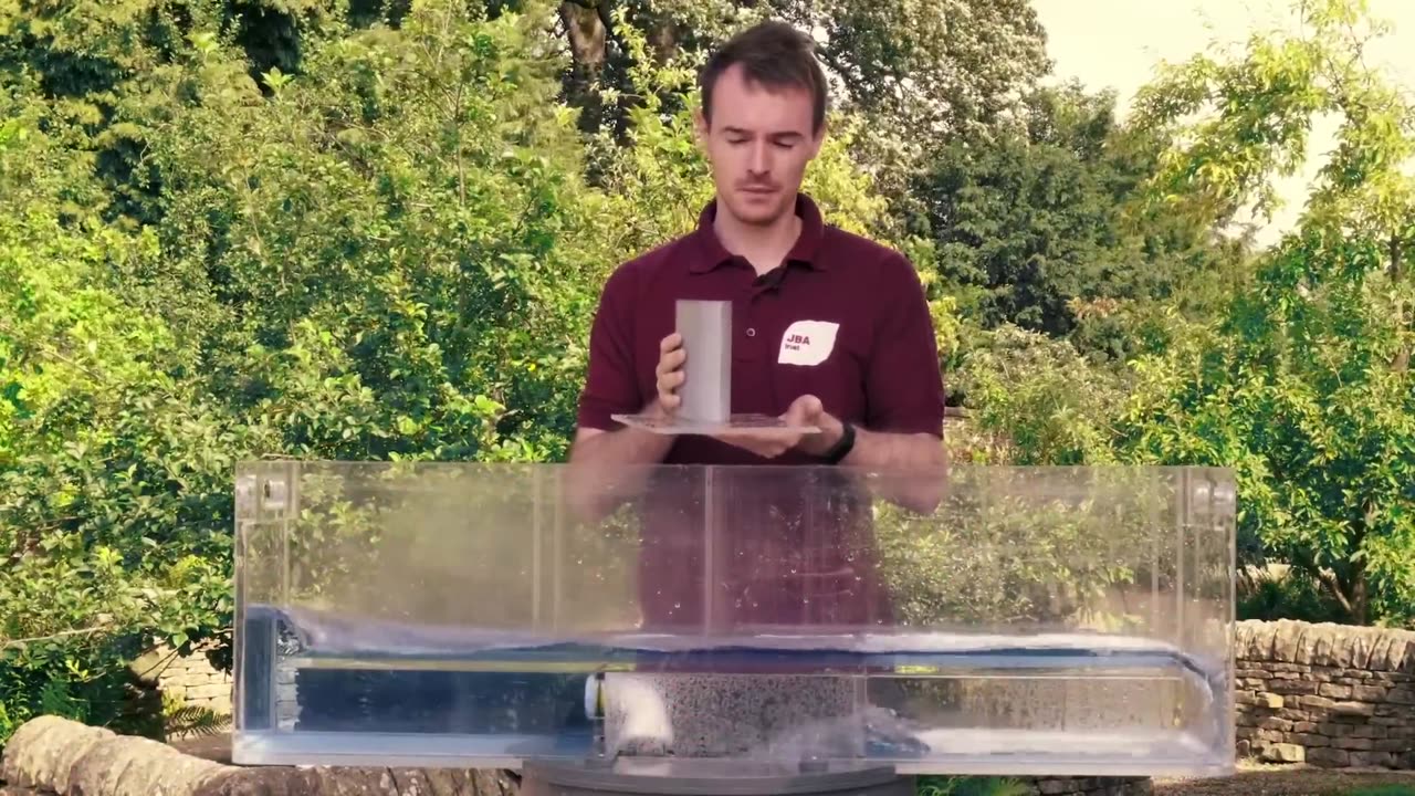 JBA Trust hydraulic flume showing how engineered structures affect flow in rivers