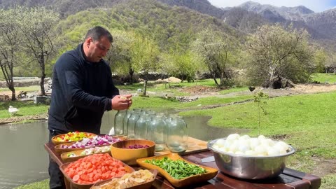 Cooked A Huge Mountain of Eggs to Marinate in a Jar! Rural Life