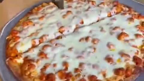 Do you like Buffalo Chicken Ricotta Pizza?