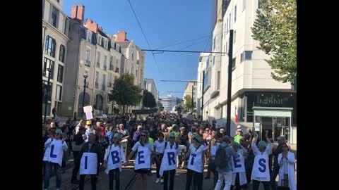 9 oct 2021 à Nantes_rassemblement contre le pass sanitaire