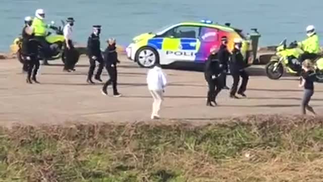 Jersey Police Making Choreographed TikTok Videos - Same Tyrants Beating You Down For Same