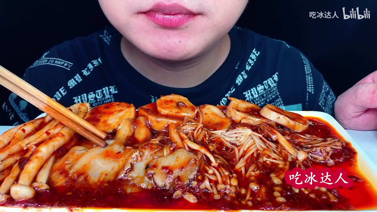 Eat 4 kinds of spicy mushrooms and listen to different chewing sounds!