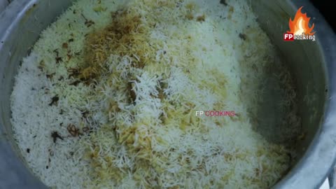 Telugu food making biryani