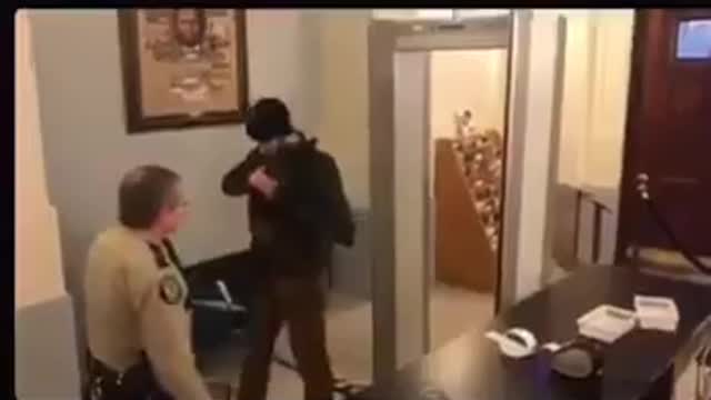 Capital Police Hand Out Passes for Invaders
