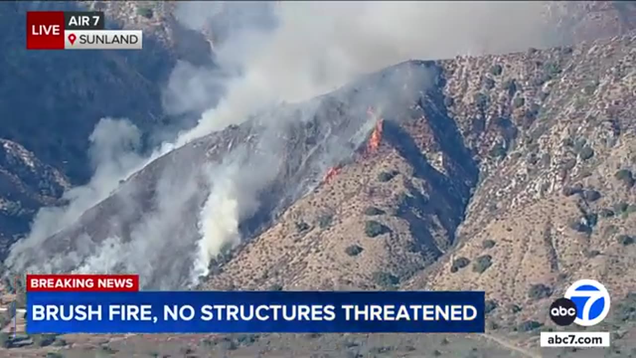 Firefighters battling brush fire in Sunland area; no structures threatened