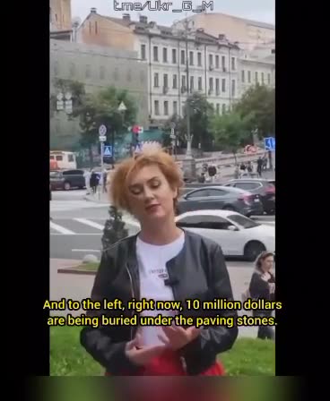 A Ukrainian patriot started to ask questions from the centre of kiev