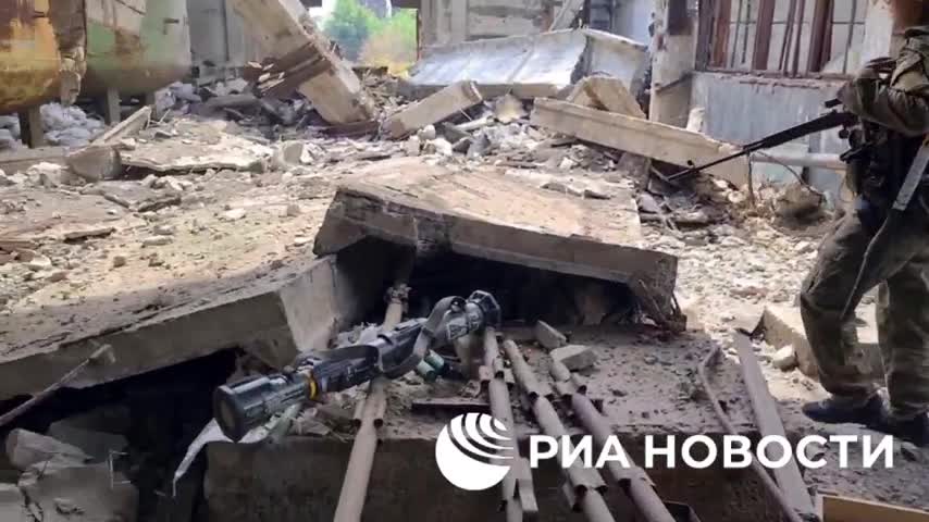 Úlovek bojovníků čečenského Achmatu v Severodoněcku - Západními zbraně, střelivo, kulomety