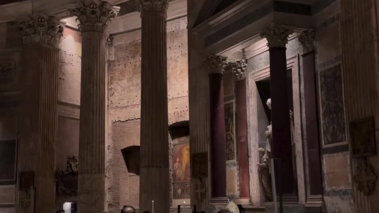 Vésperas Pontificais com D. Athanasius Schneider