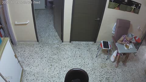 hallmid midnight 20221019