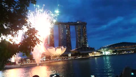 Singapore fireworks at Marina Bay