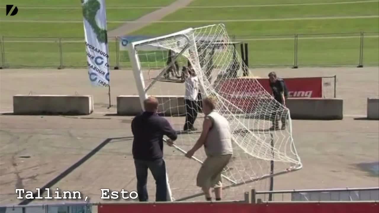 Crazy Estonian Car Ball