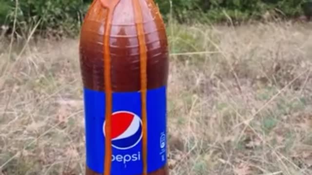 PEPSI VS COCA COLA VS COCA ZERO VS MENTOS. WOW! 💥 #shorts