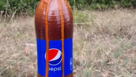 PEPSI VS COCA COLA VS COCA ZERO VS MENTOS. WOW! 💥 #shorts