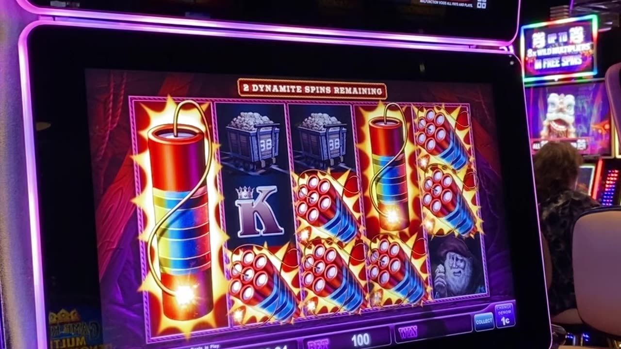 FULL SCREEN DYNAMITE!!! #slots #casino #slotmachine #slotwin #jackpot #bonusfeature #casinogame