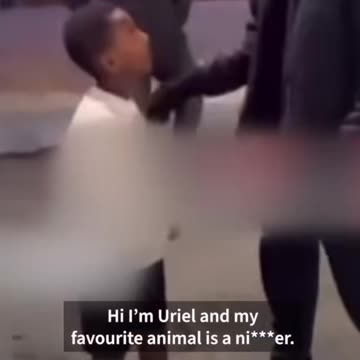 IZRAEL. Izraeli fiú bántalmaz egy szinesbőrű kisfiút!