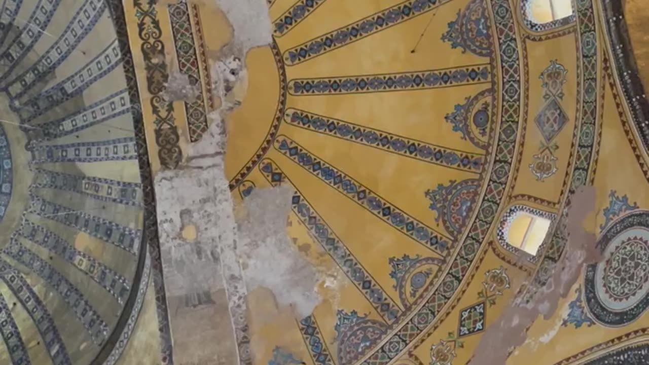 Beautiful Azan in Aya Sophia