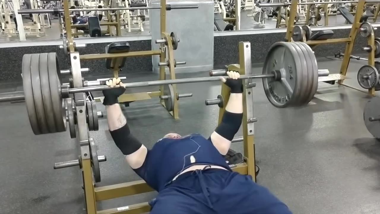 405 bench press