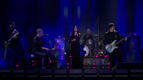 ColdPlay And Selena Gomez : Let Somebody Go