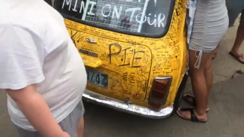 5:55PM FEB 19 WITH THE FREEDOM MINI AT PARLIAMENT GROUNDS NZ