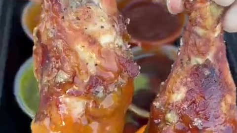 Boooomb wings from