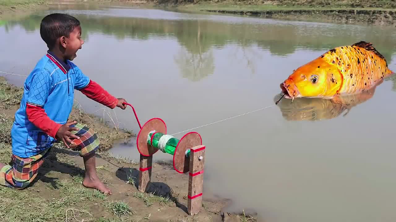 Amazing Unique Hook Fishing Technique Form River.